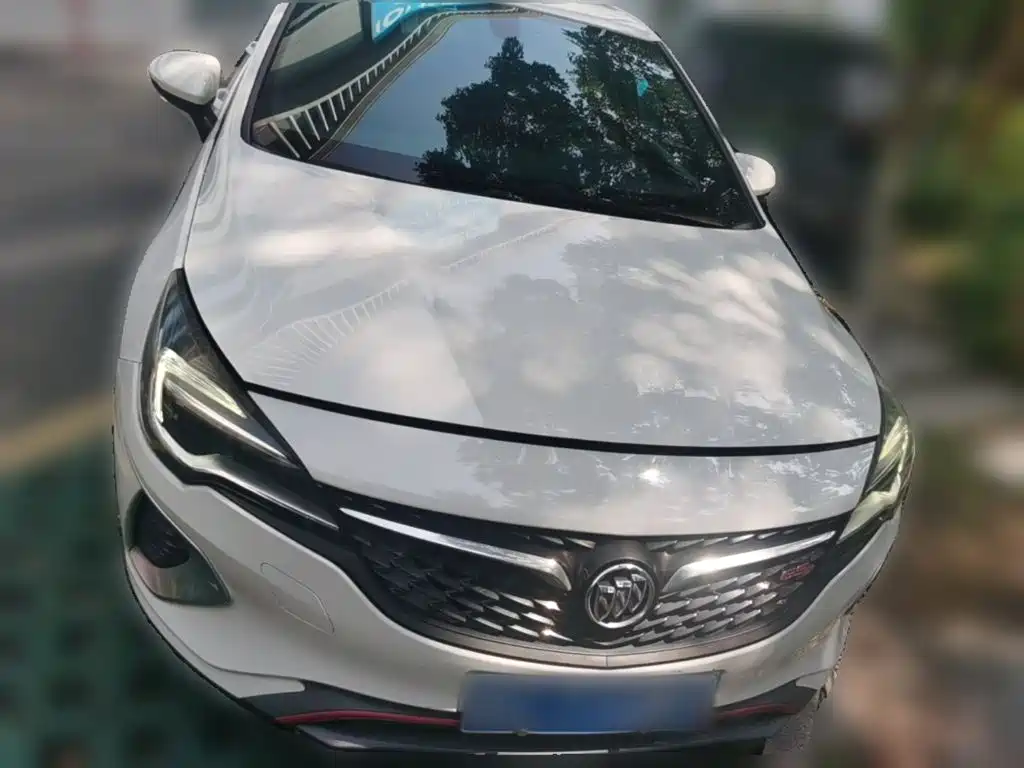 Buick Verano — миниатюра 5