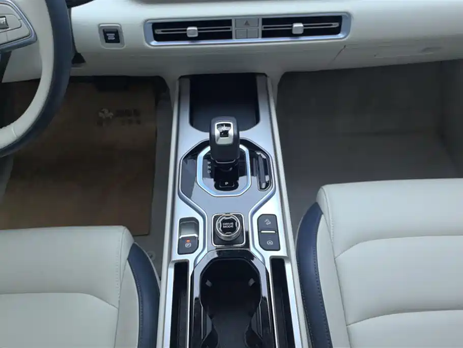 GEELY AUTOMOBILE GEELY ICON