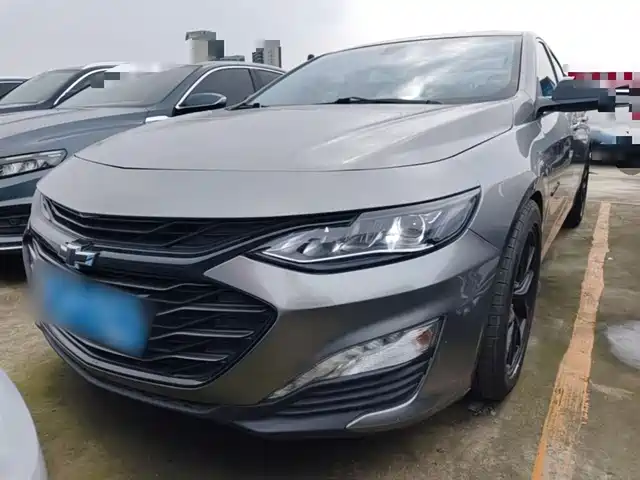 Chevrolet Malibu XL