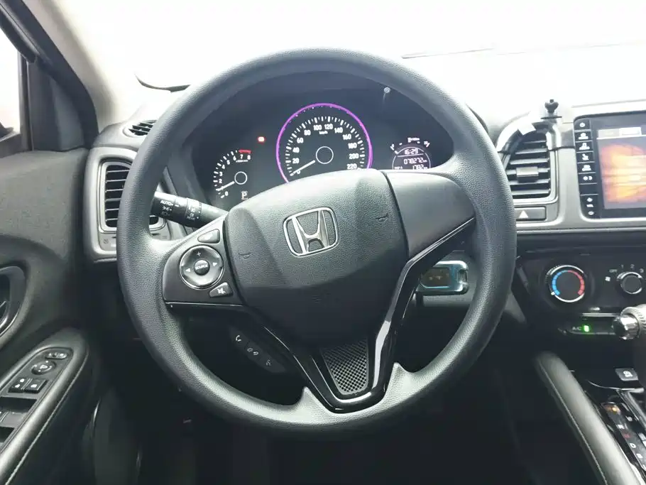 Honda Vezel 1.5L CVT Elite Edition, фото 15