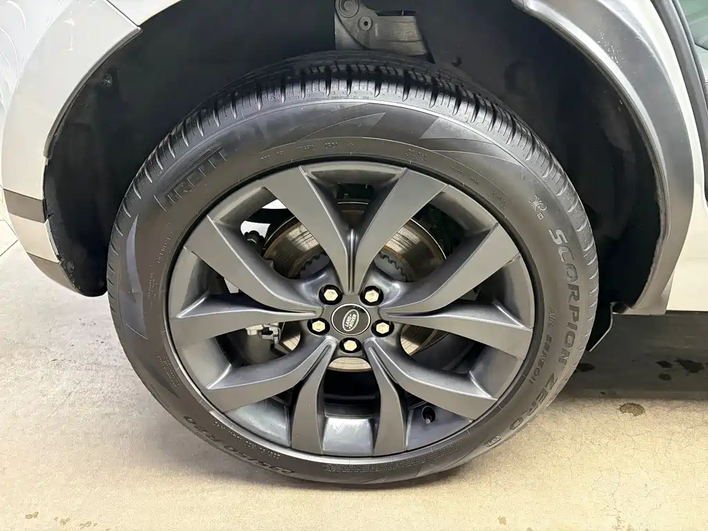 Land Rover Evoque — миниатюра 18