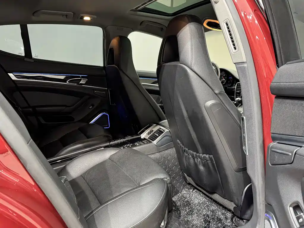 Porsche Panamera — миниатюра 27