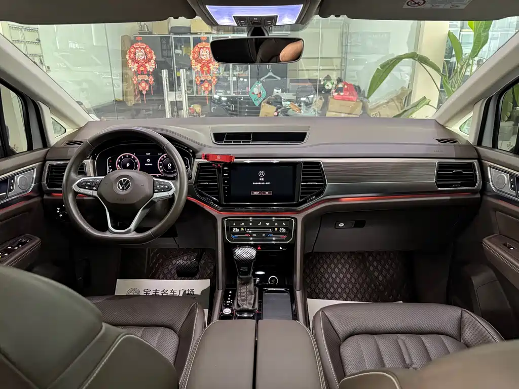 Volkswagen Viloran — миниатюра 9