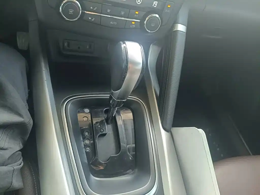 Renault Kadjar — миниатюра 14