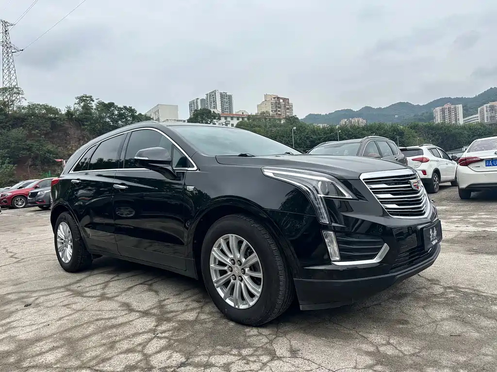 CADILLAC XT5