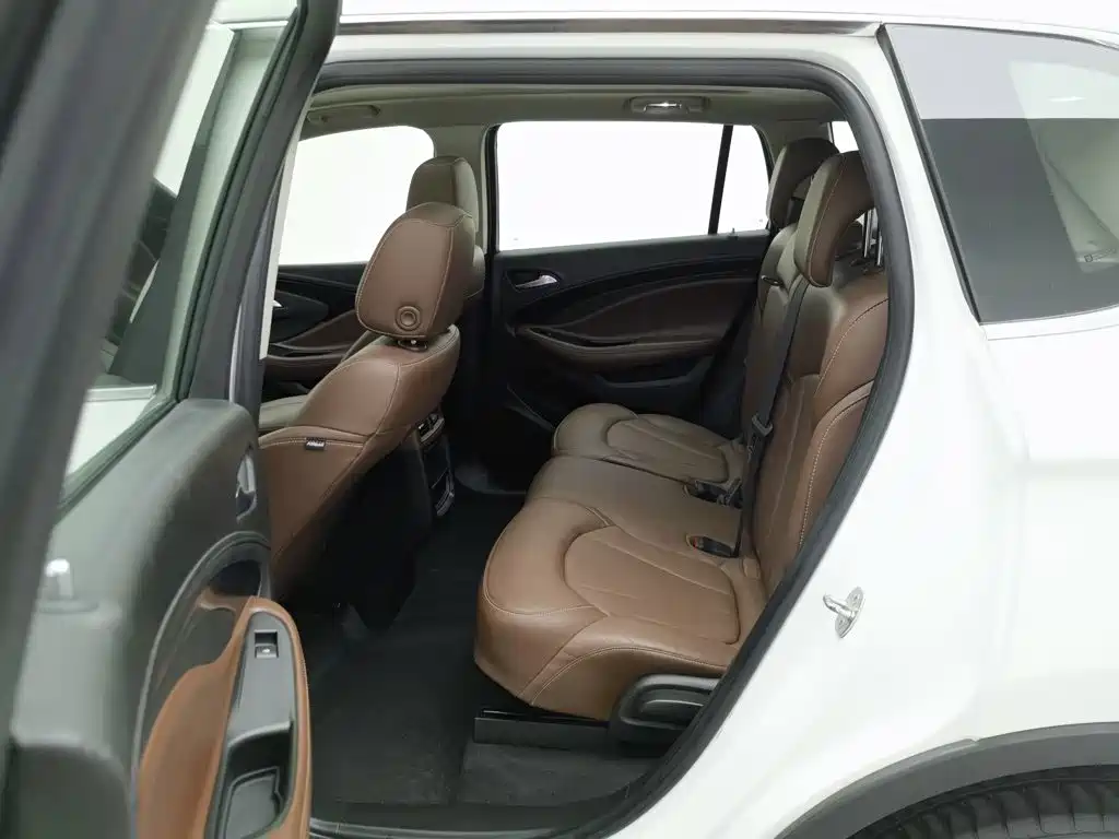 Buick Envision Plus — миниатюра 15