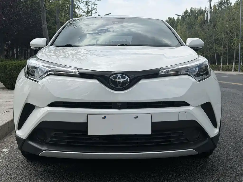 Toyota IZOA — миниатюра 2