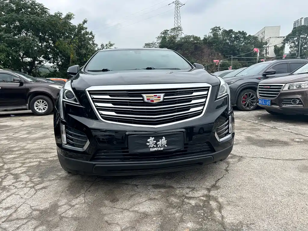 CADILLAC XT5