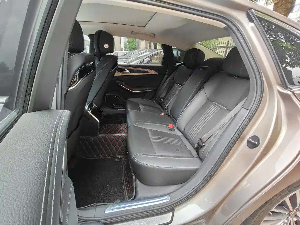 Hongqi H9 2020 2.0T