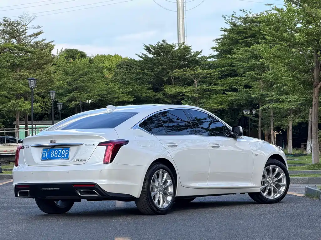 Cadillac CT5 — миниатюра 4