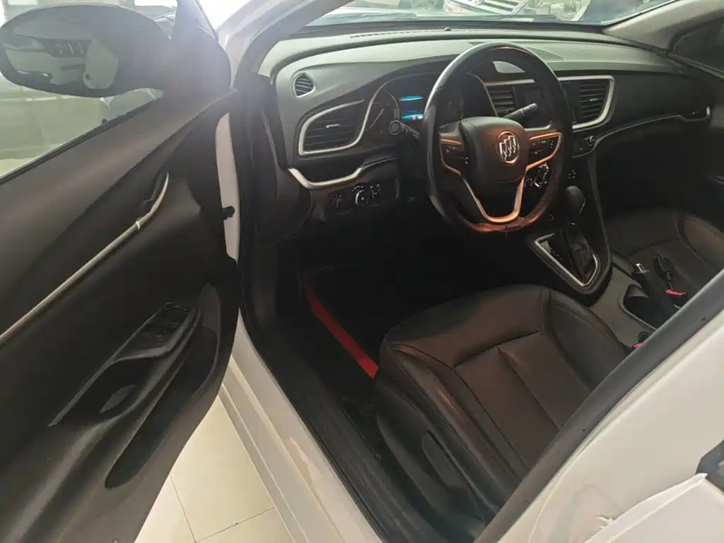 Buick Excelle — миниатюра 16