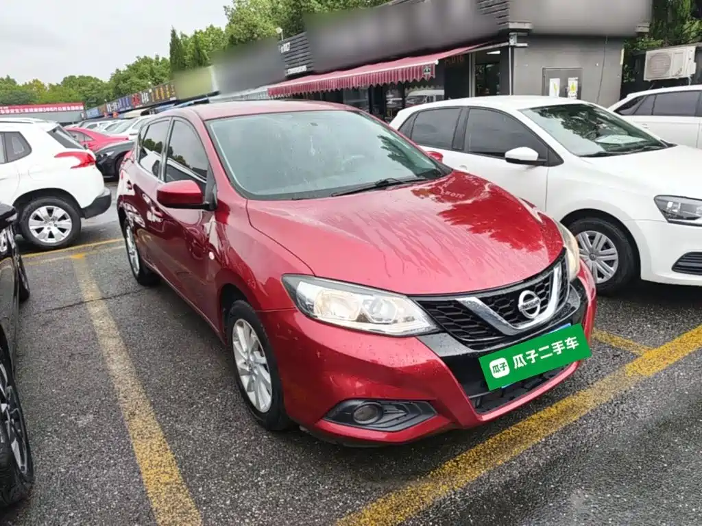 Nissan Tiida — миниатюра 4