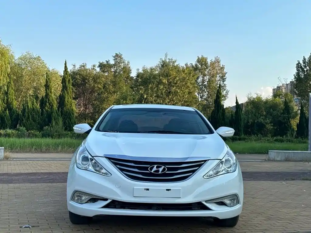 Hyundai Sonata — миниатюра 2