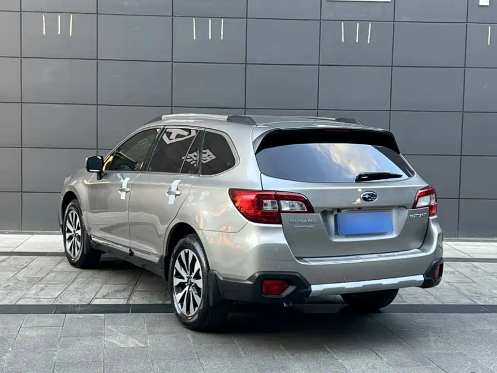 Subaru Outback — миниатюра 12