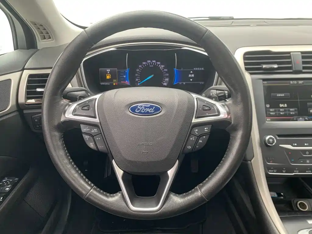 Ford Mondeo — миниатюра 14