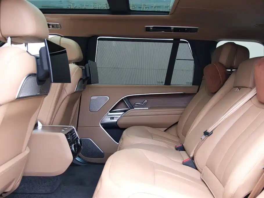 Land Rover Range Rover — миниатюра 13