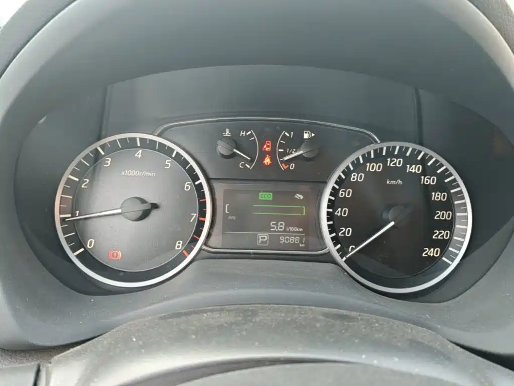 Nissan Sylphy — миниатюра 12