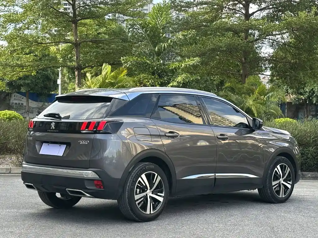 Peugeot 4008 — миниатюра 5