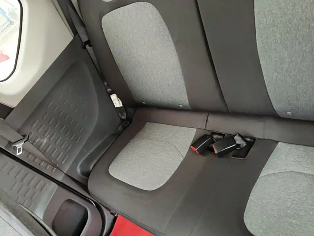 Wuling MINIEV — миниатюра 17