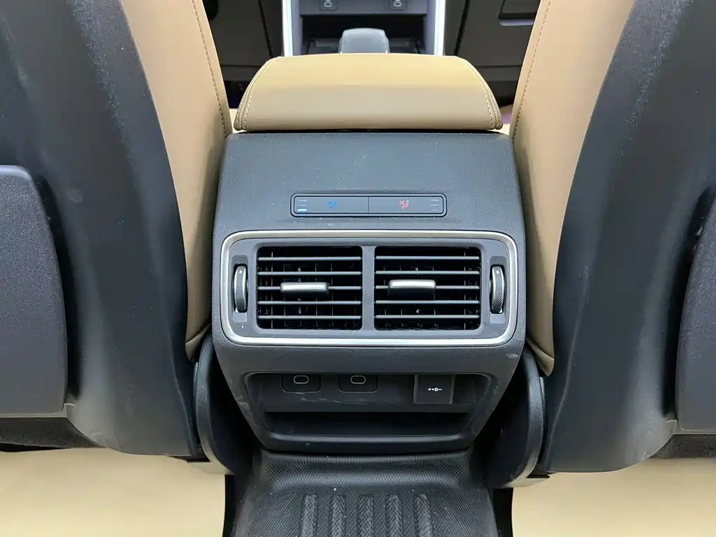 Land Rover Discovery Sport — миниатюра 34