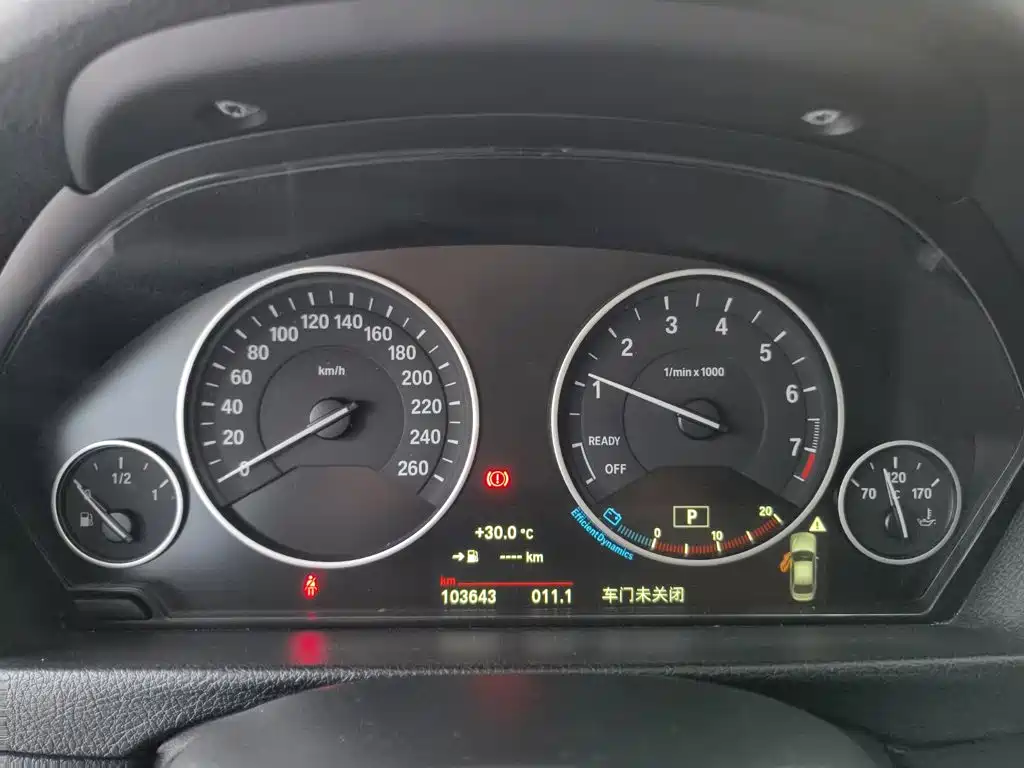 BMW 3 Series — миниатюра 8