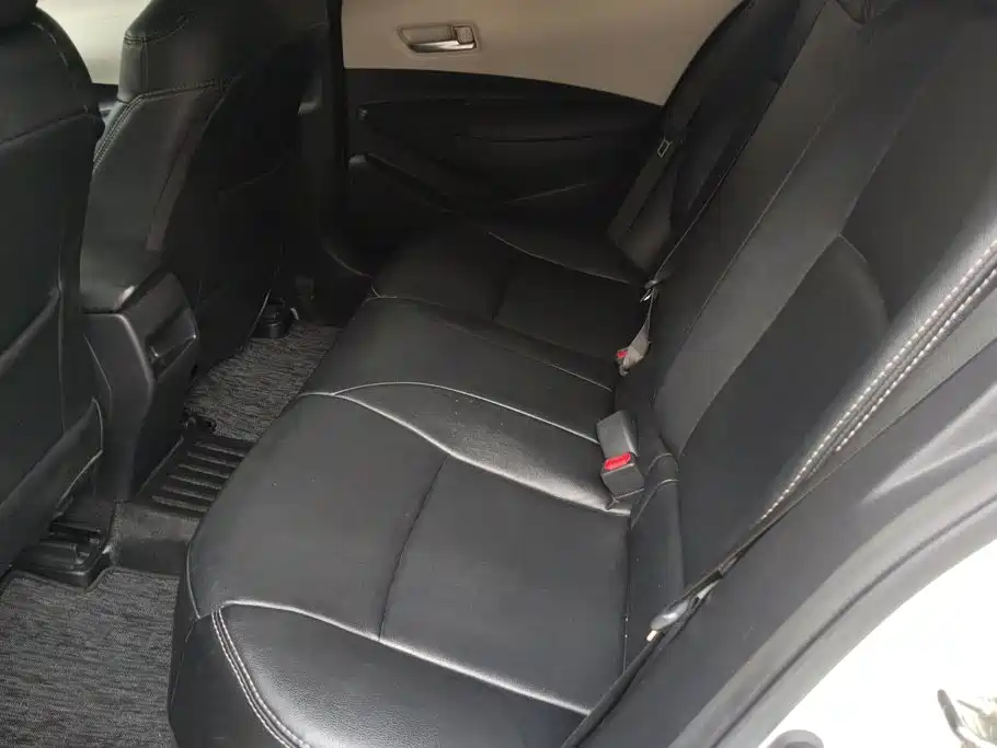 Toyota Corolla — миниатюра 11