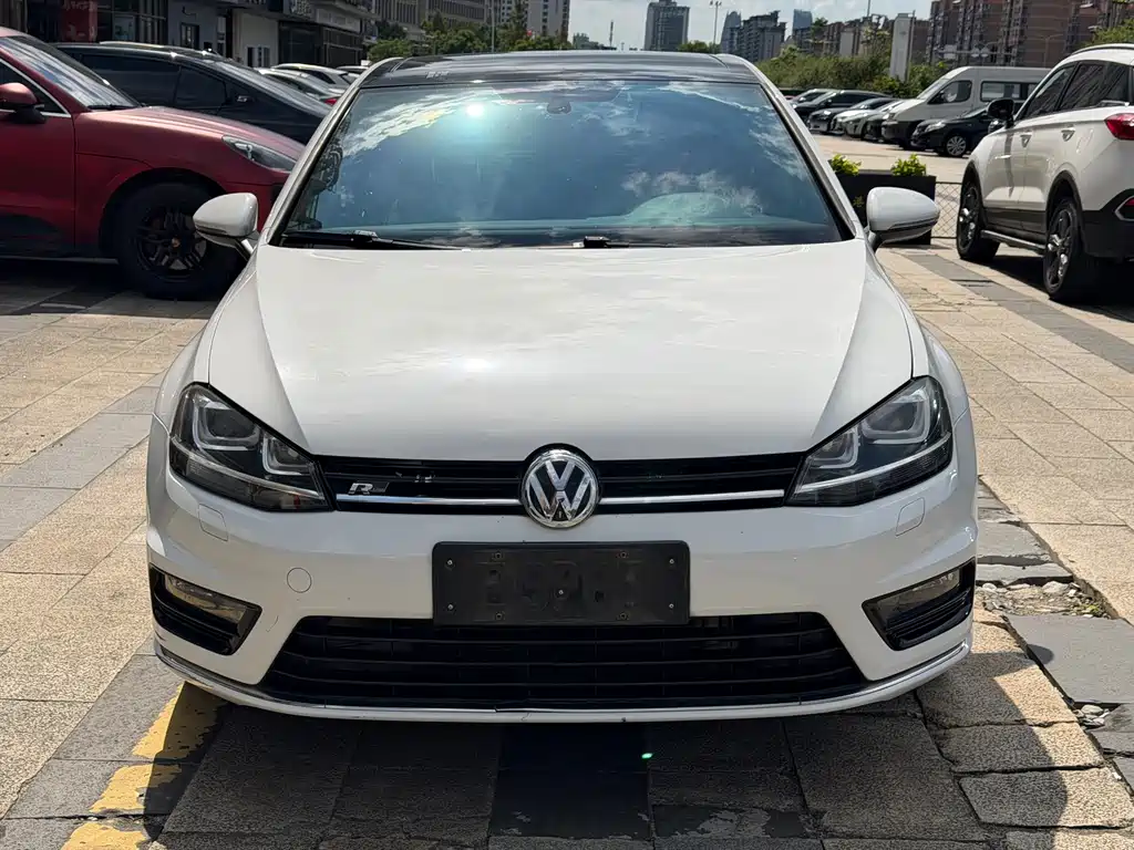 Volkswagen Golf — миниатюра 2