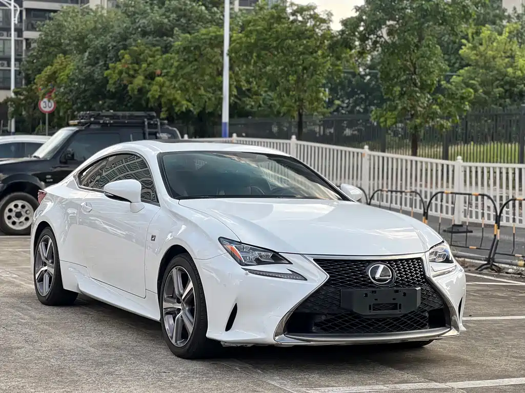Lexus RC — миниатюра 3