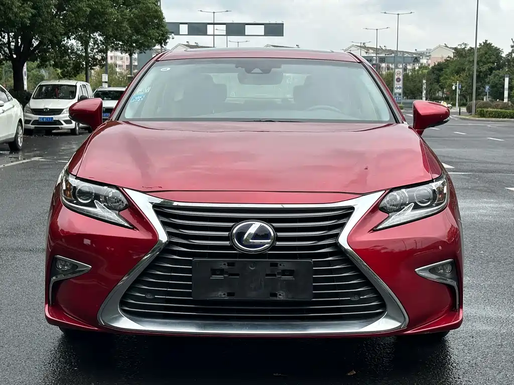 Lexus ES — миниатюра 2