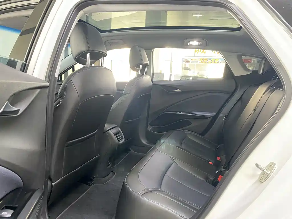 Buick Velite 6 — миниатюра 6