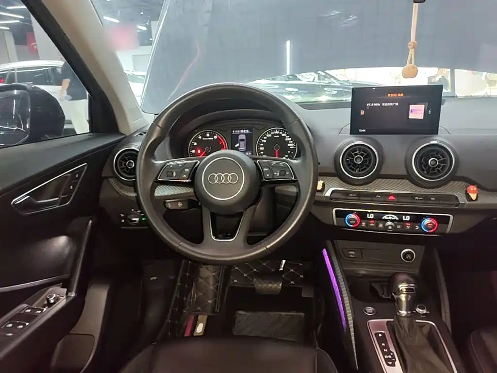Audi Q2L — миниатюра 11