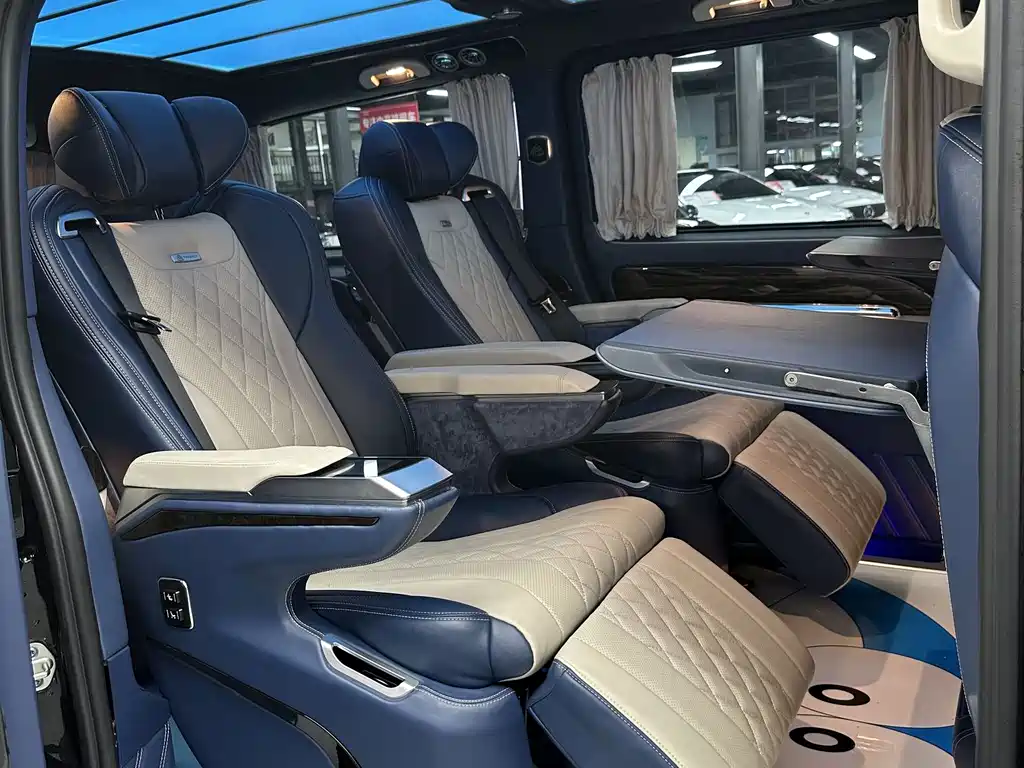 Mercedes-Benz Vito — миниатюра 7