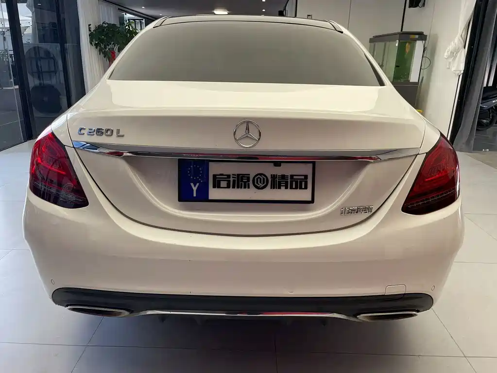 Mercedes-Benz C-Class — миниатюра 20