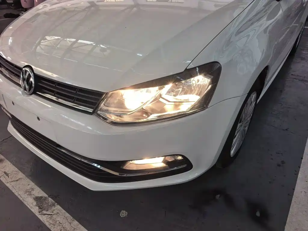 Volkswagen Polo — миниатюра 24