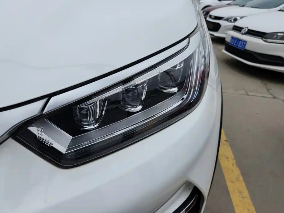 BYD Yuan Pro — миниатюра 5