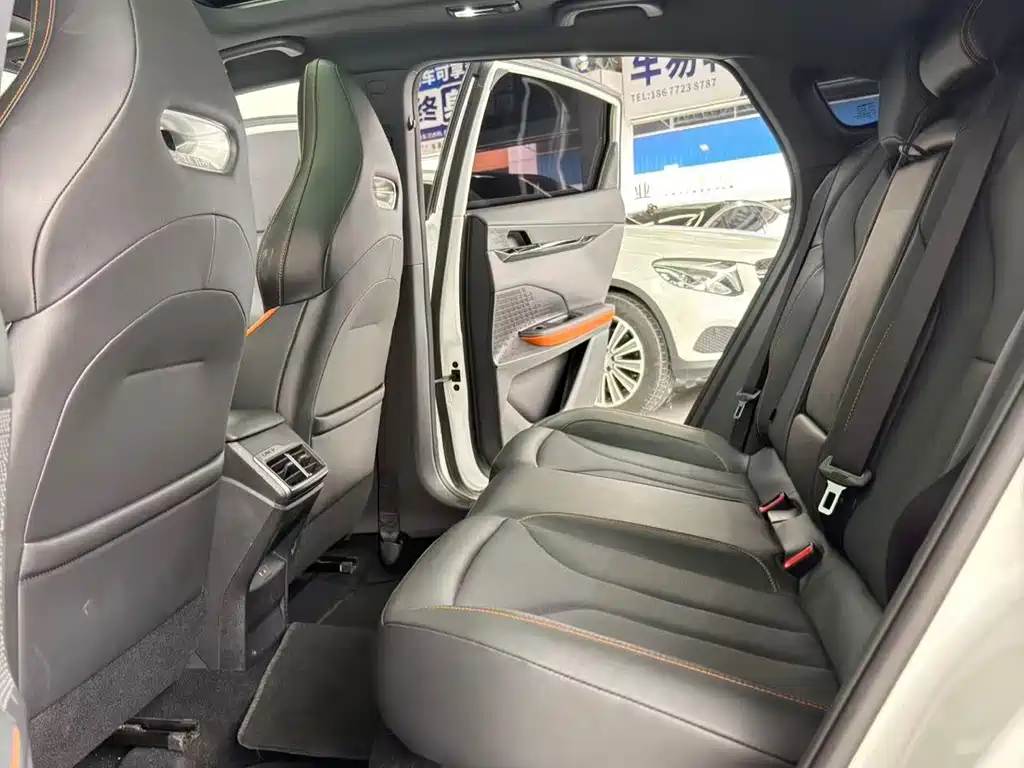 Changan UNI-V 1.5T 500Bar High Energy Edition, фото 8