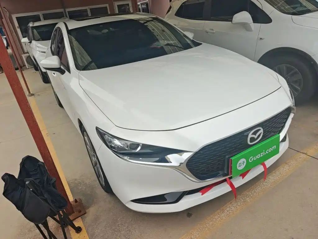 Mazda 3 Axela — миниатюра 4