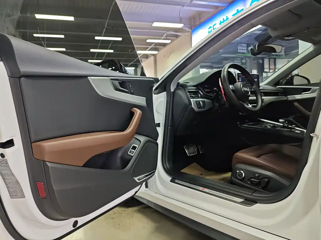 Audi A5 (Import) — миниатюра 4