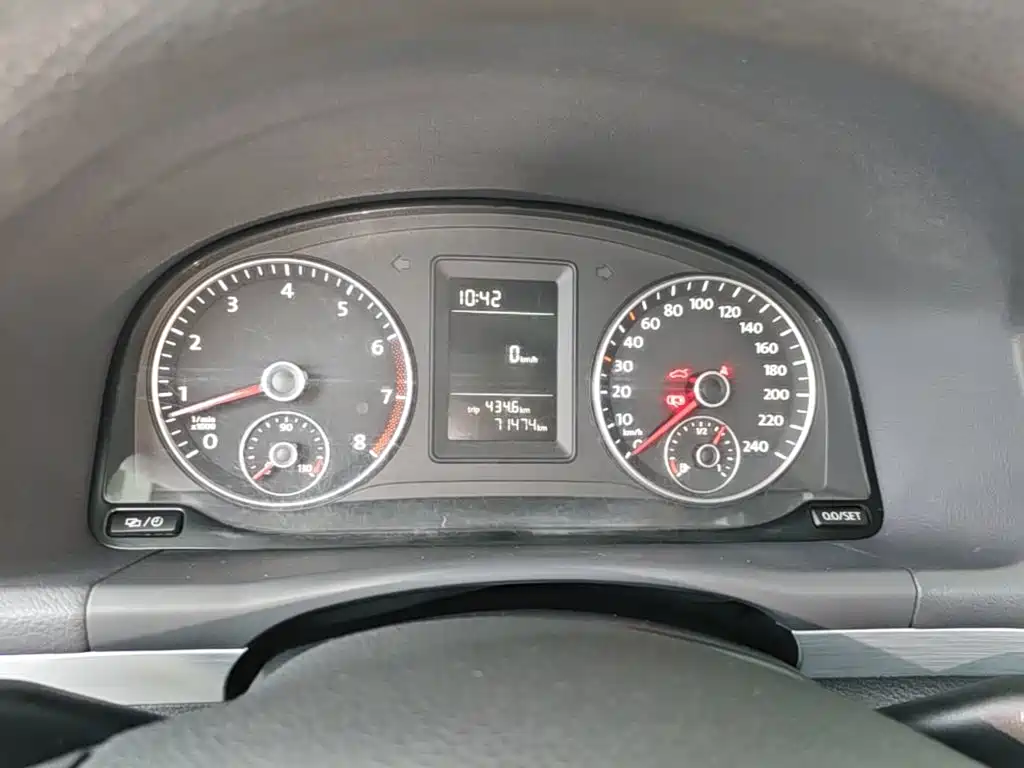 Volkswagen Touran — миниатюра 12