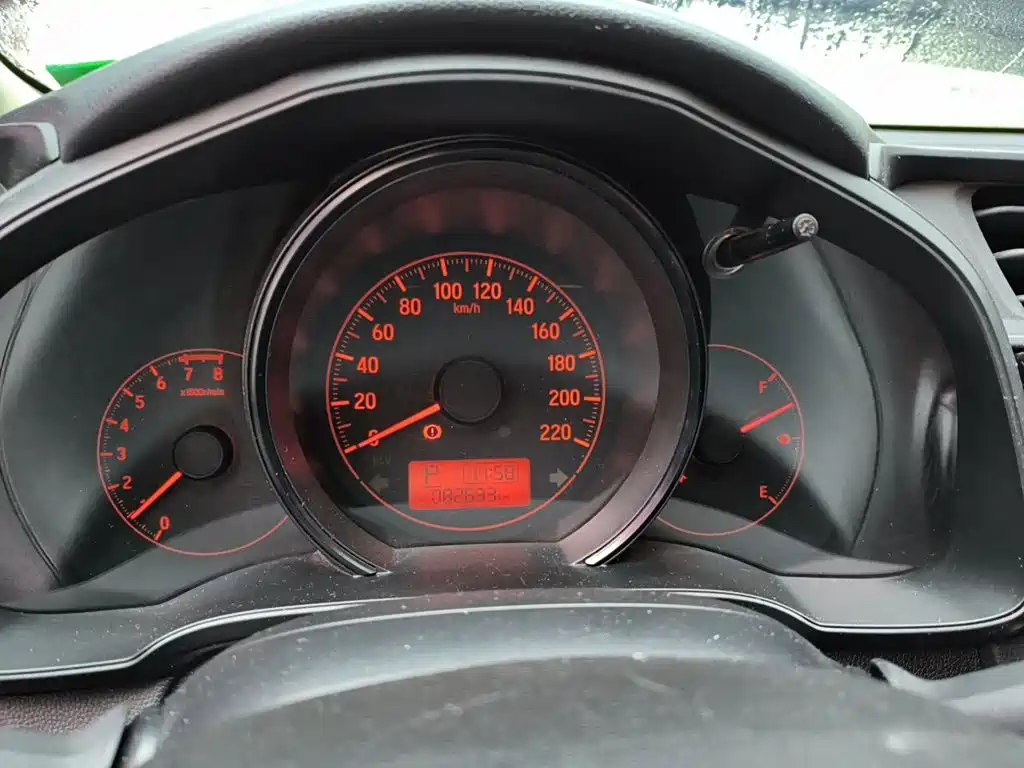 Honda Fit — миниатюра 14