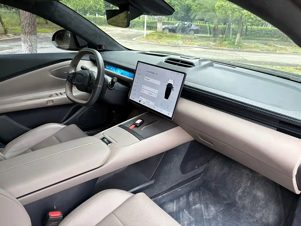 Lynk & Co Z10 — миниатюра 9