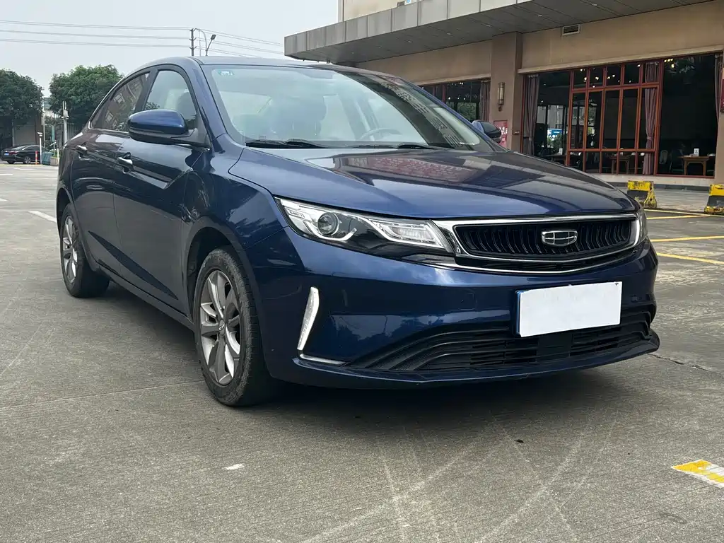 Geely Emgrand GL — миниатюра 3
