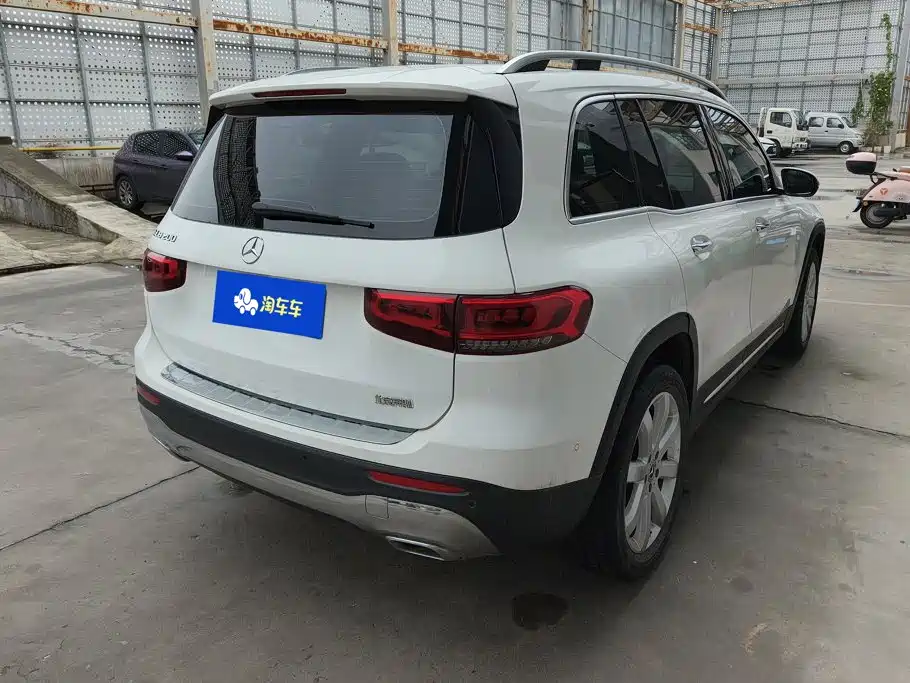 Mercedes-Benz GLB — миниатюра 3