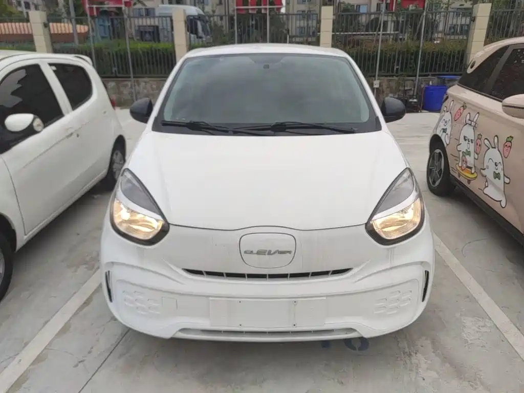 Roewe Clever — миниатюра 3