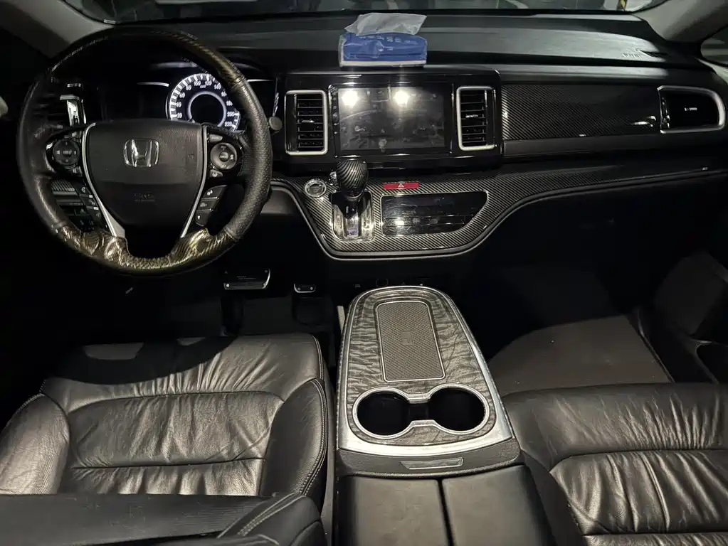 Honda Elysion — миниатюра 4