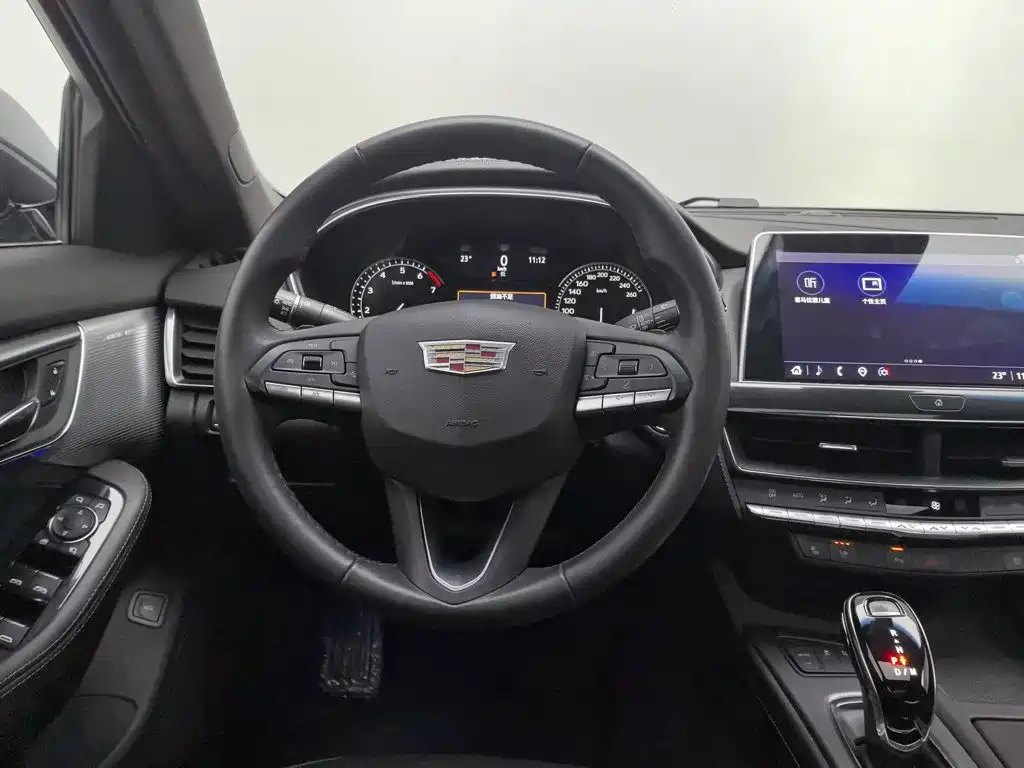 Cadillac CT5 — миниатюра 11