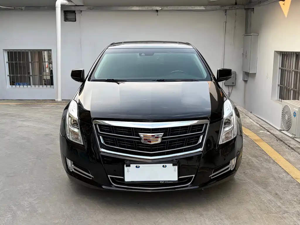 Cadillac XTS — миниатюра 2