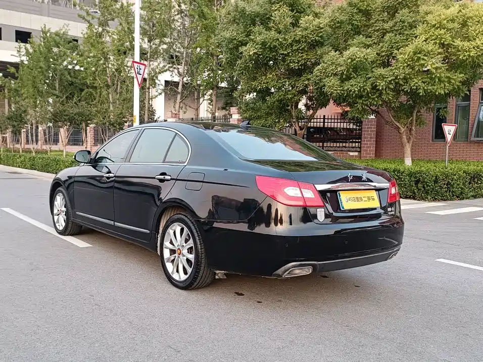 Hongqi Hongqi H7 — миниатюра 2