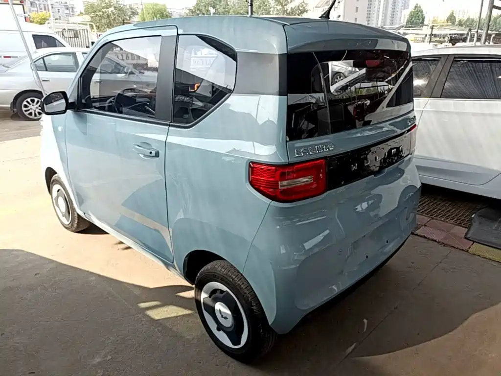 Wuling MINIEV — миниатюра 5
