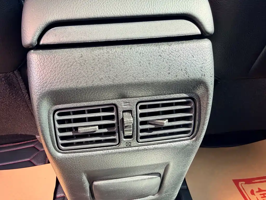 Nissan Sylphy — миниатюра 8
